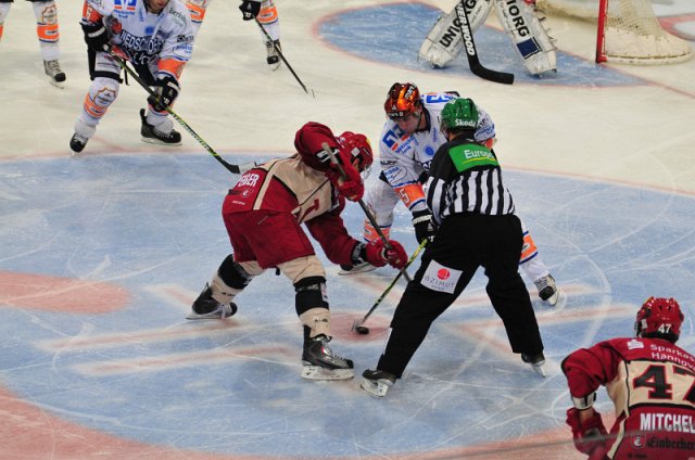 Scorpions221010   054.jpg - DEL Spiel Hannover Scorpions gegen Ingolstadt Roosters ind Hannover TUI Arena 22 Oktober 2010